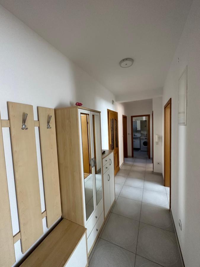 Spacious 3-Bedroom Condo Next To City Center Prisztina Zewnętrze zdjęcie